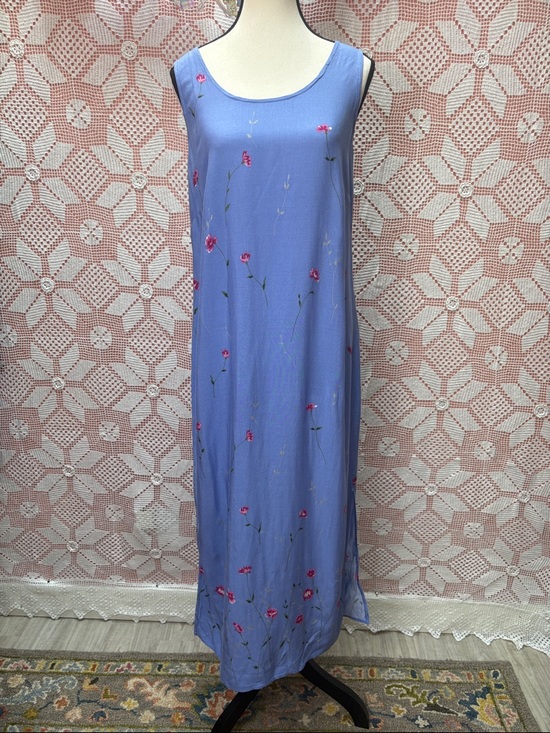 r&k originals Dresses & Skirts - R&K Petite Blue Floral Maxi Dress – 10P
